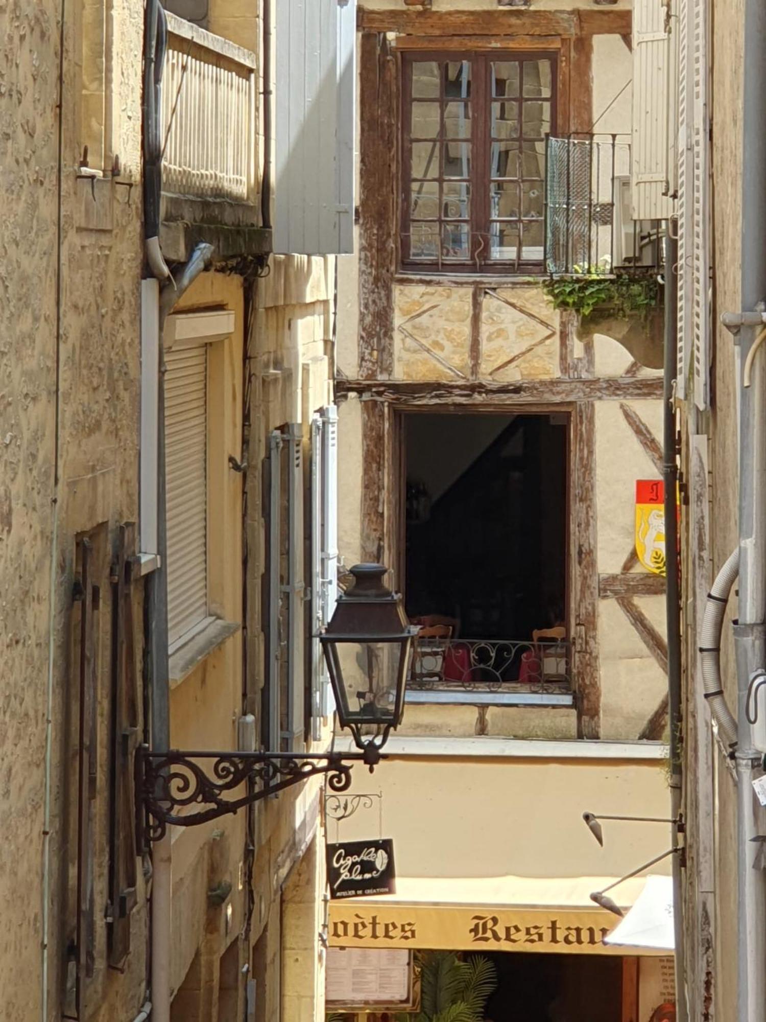 Appartement A L'Epoque à Sarlat Extérieur photo